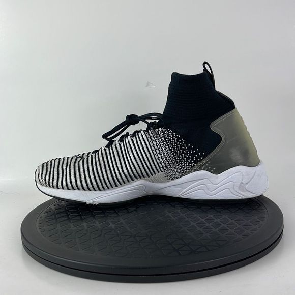 Nike Zoom Mercurial XI Flyknit FC Black/White 852616-002 Men’s Size 10 - Picture 9 of 12